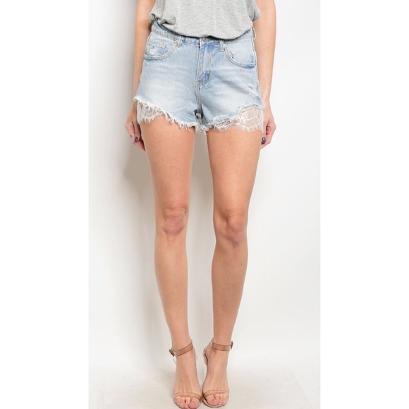 Denim Lace Cutoff Frayed Short - Picture 3 of 4